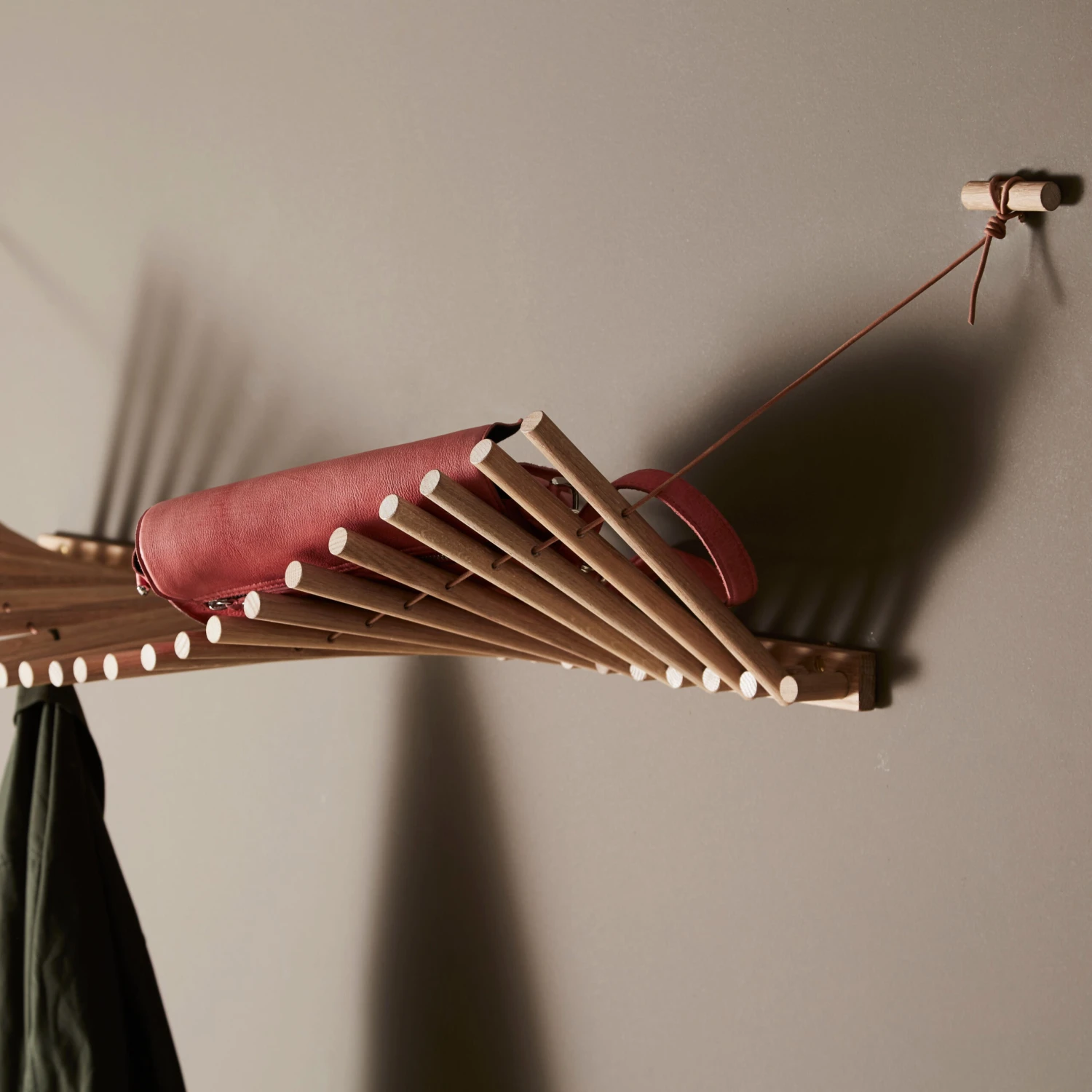 Woud Knaegt Hanger 7 Woud Knaegt Hanger - Image 5