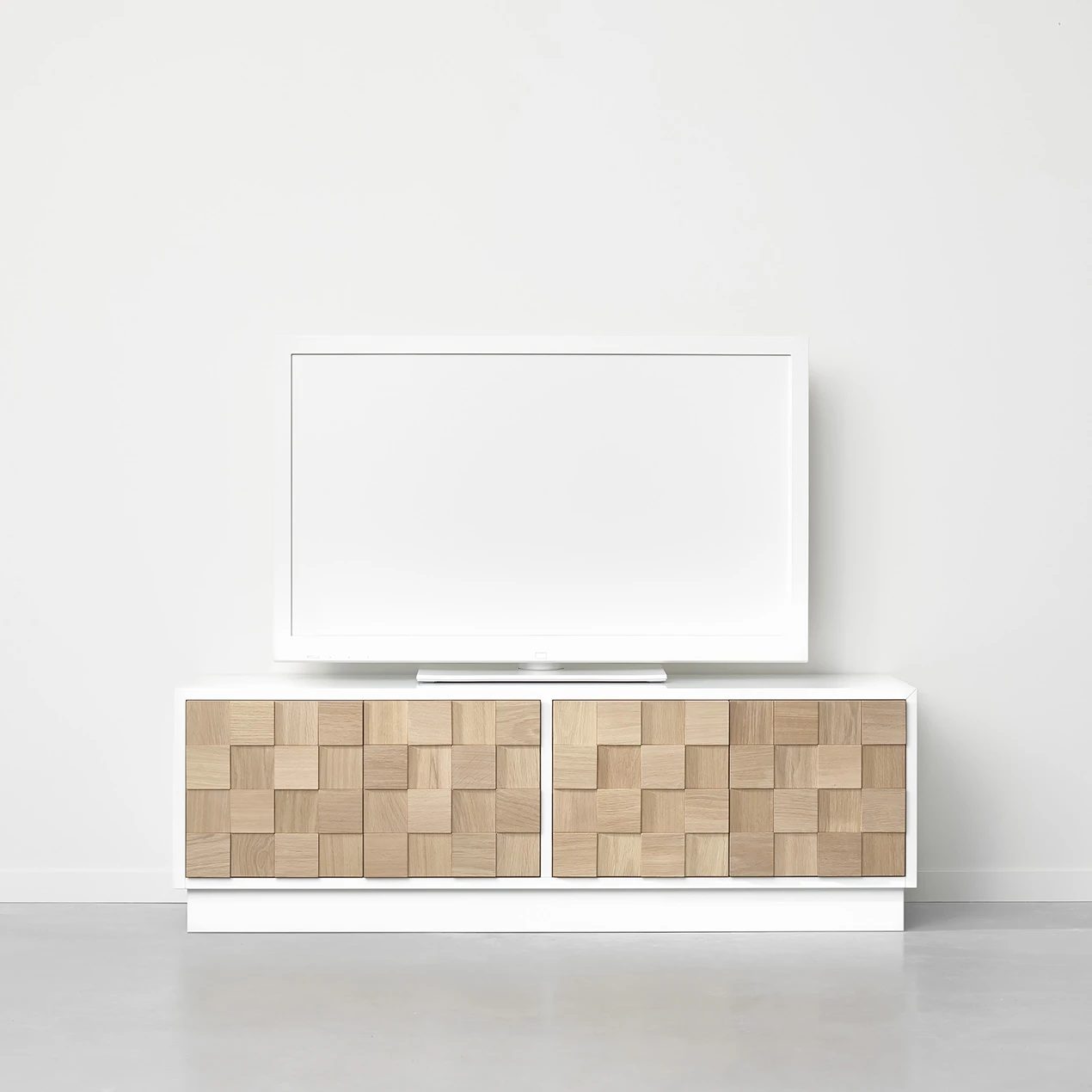 Collect 2016 Media Bench 4 Collect 2016 Media Bench - Image 2