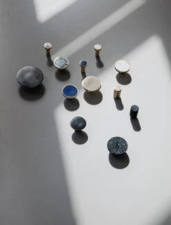 Ferm LIVING Brass Hook 9 Ferm LIVING Brass Hook -Cheap GEJST Store 503195 01 10 EnvironmentImage a4953c0263