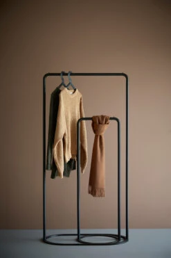 Woud O&O Clothes Hanger -Cheap GEJST Store 566220 01 7 EnvironmentImage 56de70b6d7