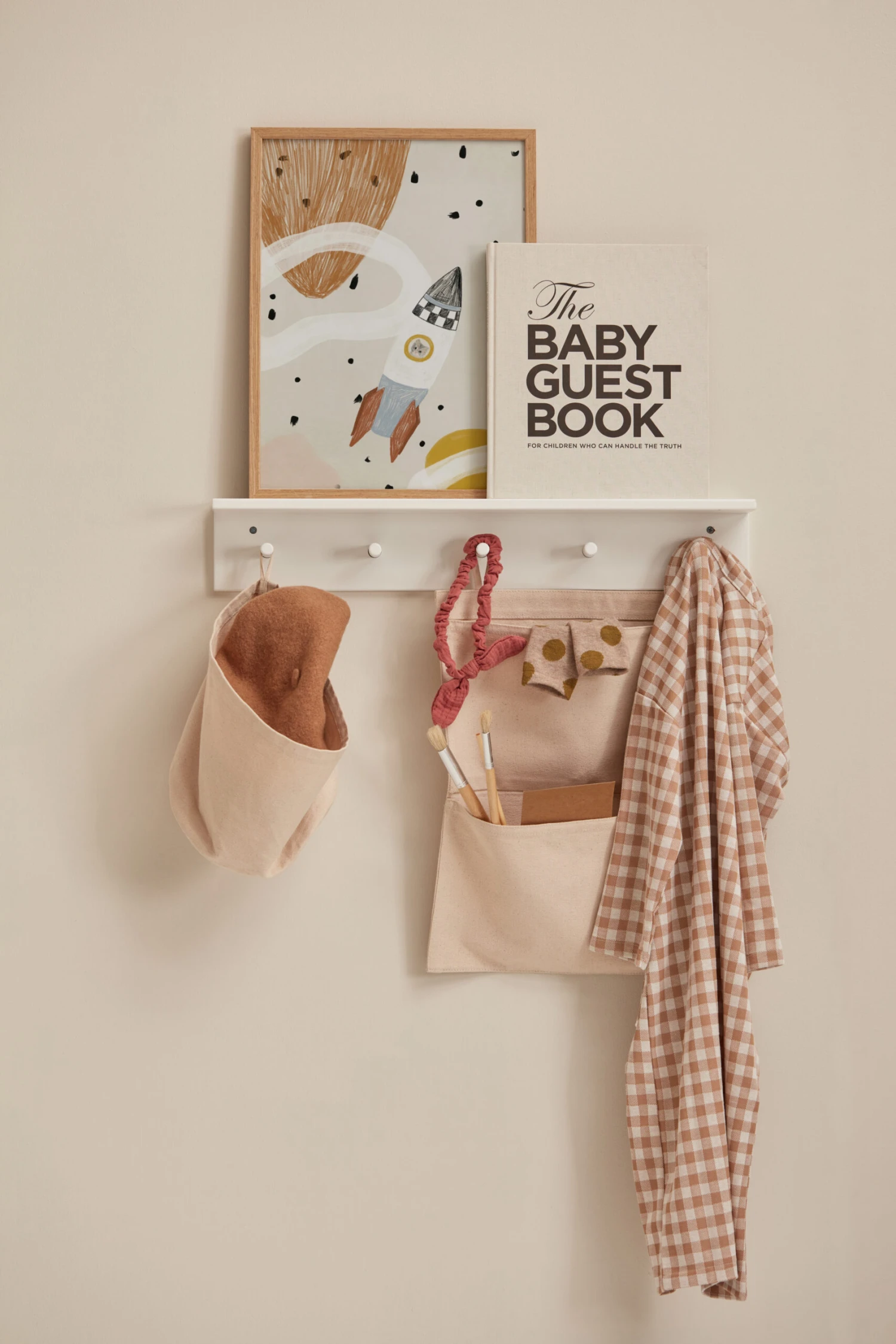 Kid's Concept Star Shelf With Hooks 4 Kid's Concept Star Shelf With Hooks - Image 2